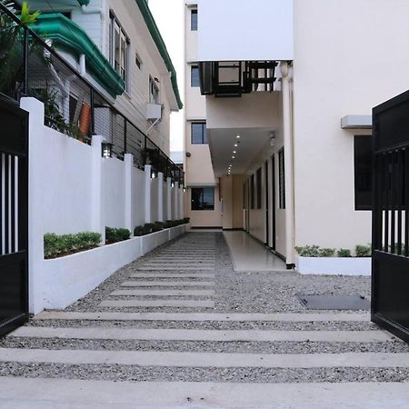 Global 88 Apartelle Cebu Εξωτερικό φωτογραφία