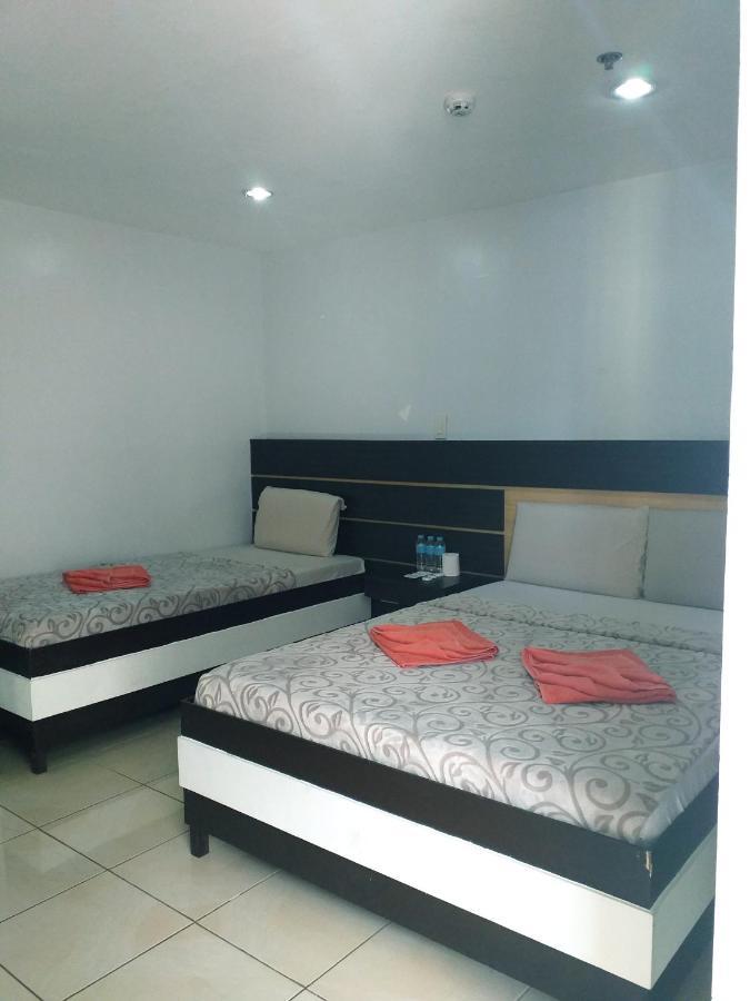 Global 88 Apartelle Cebu Εξωτερικό φωτογραφία